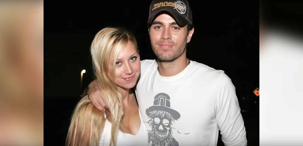 Enrique Iglesias and Anna Kournikova